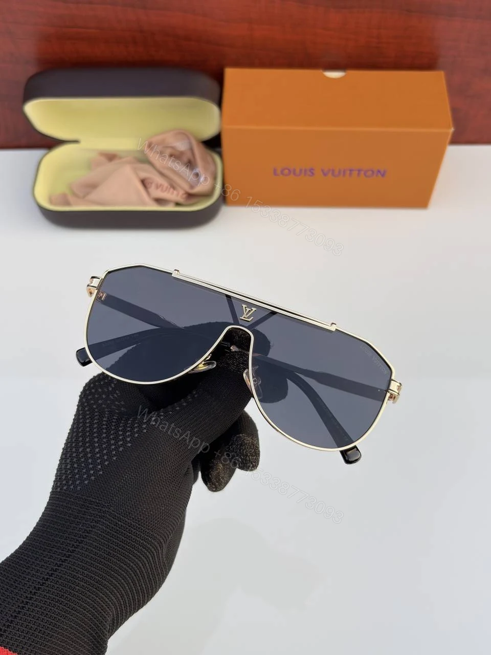 View 5 of First Copy Louis Vuitton Gold Aviator Frame Men’s Sunglasses