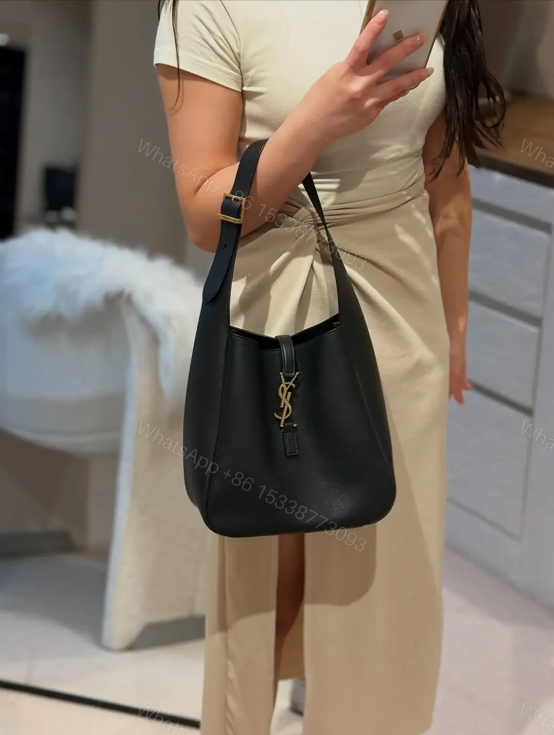 View 5 of Hobo 5 LE 5 À 7 in Smooth Leather Black – Small Size