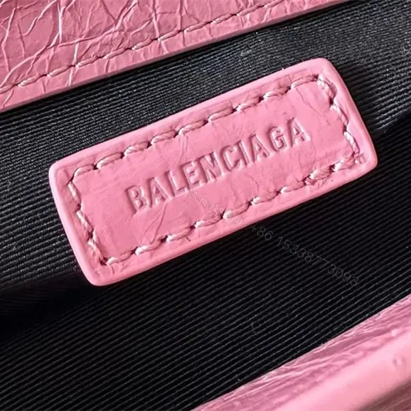 View 16 of 高仿Balenciaga*LeCagole2024新款法棍包粉色XS