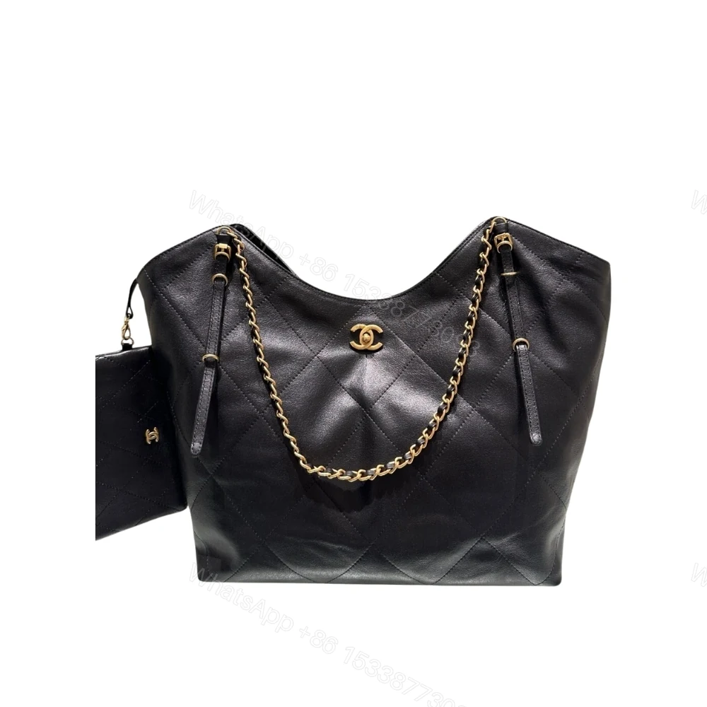Chanel Medium Shopping Bag And Gold Tone Metal Black 35Cm — view 1
