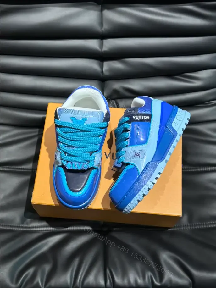 View 3 of LV TRAINER MAXI SNEAKER – LSVT420
