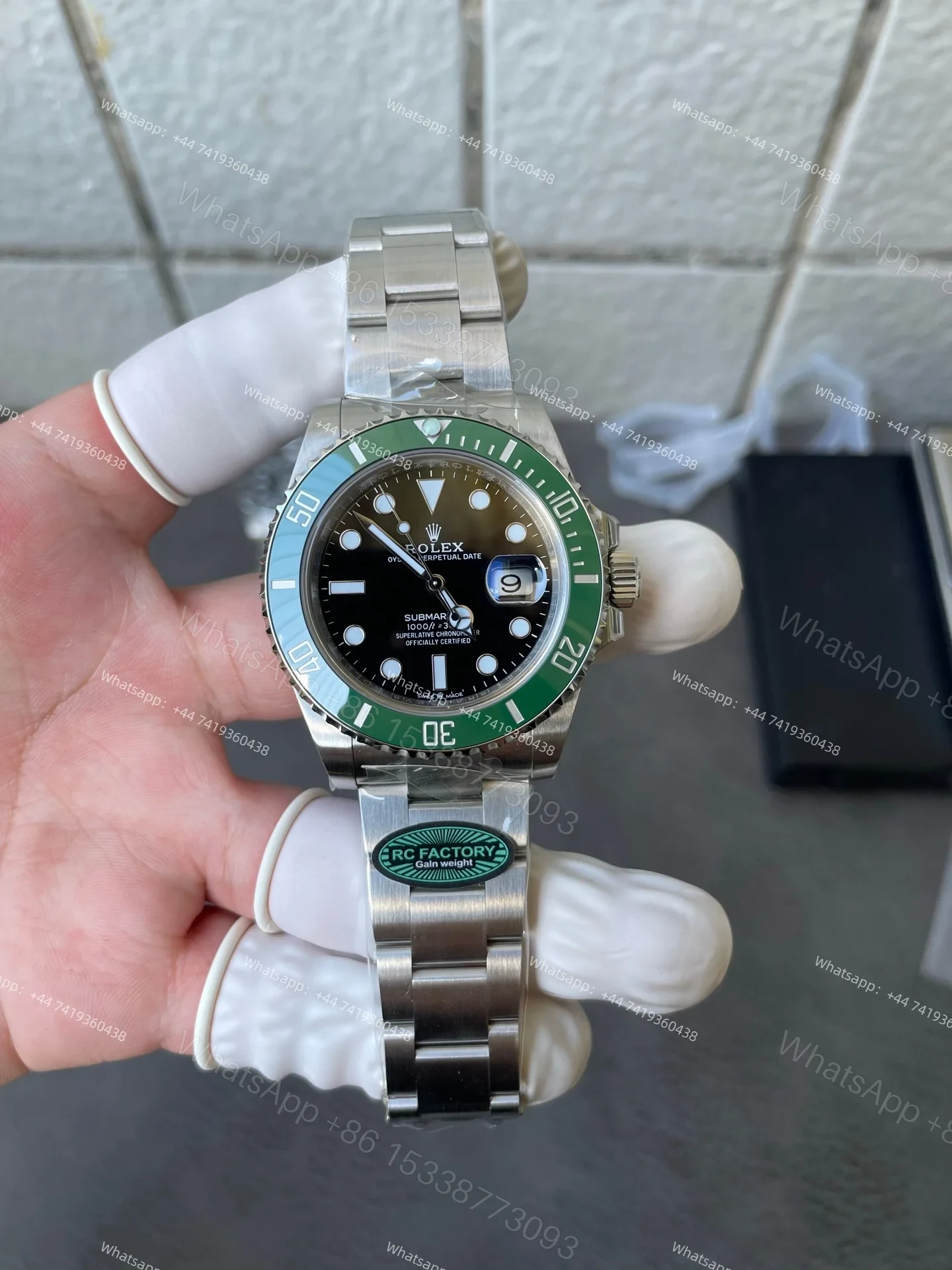 View 2 of Rolex Super Clone Watches 1:1 Starbucks Submariner M126610LV 3235 Movement