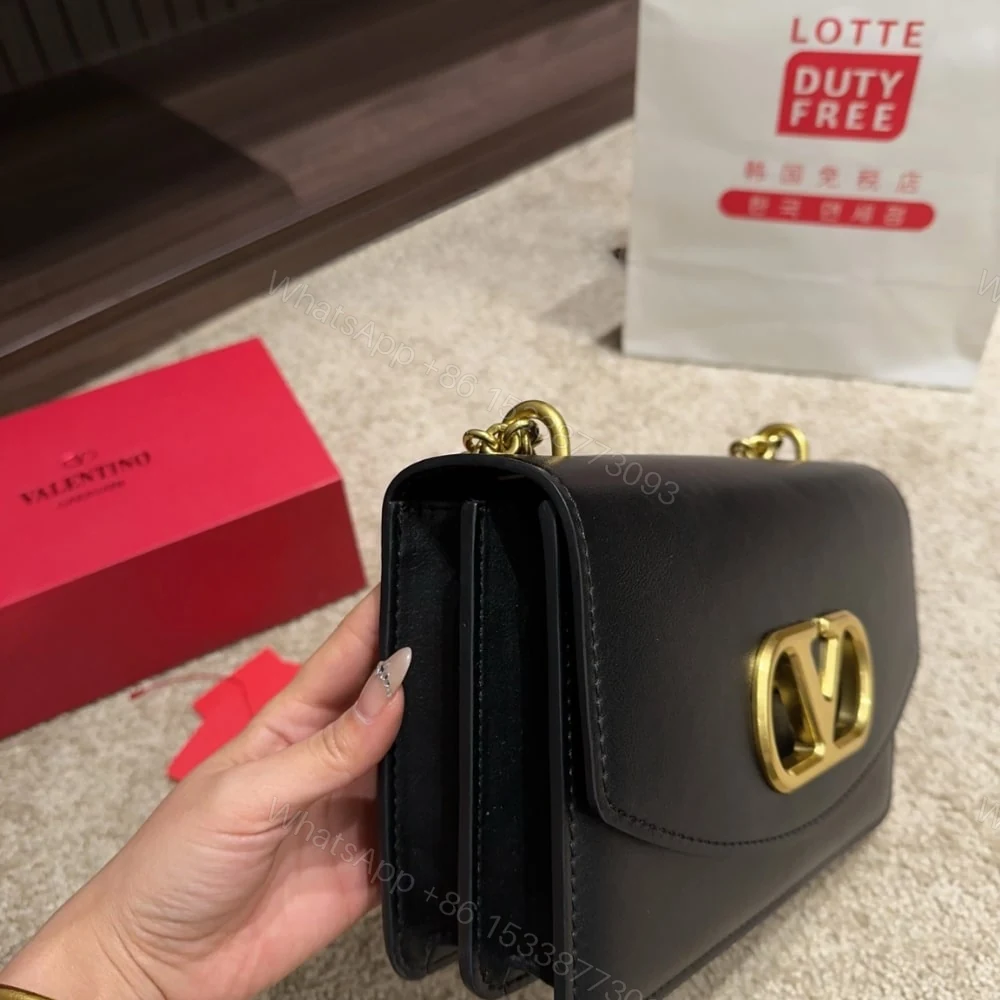 View 4 of VALENTINO GARAVANI VAIN SHOULDER BAG IN SHINY BLACK 19CM 6W2B0R16GCB 0NO