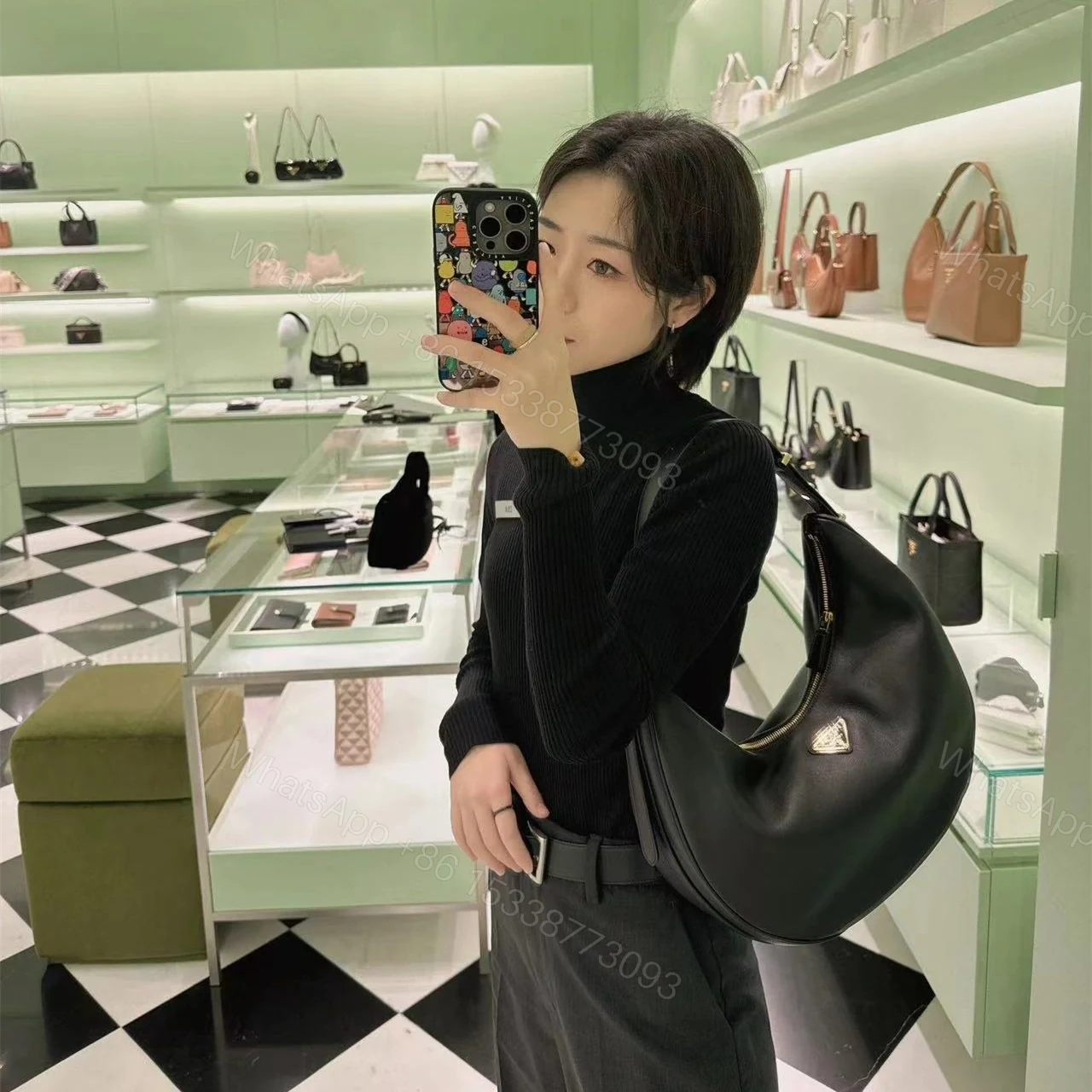 View 11 of 高仿Prada*Moon手袋系列1BC212大號黑色免檢版