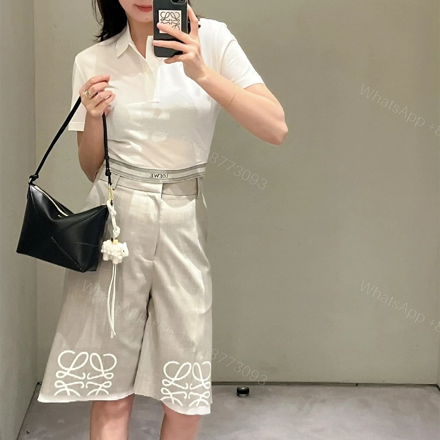 View 15 of 高仿Loewe*Fold系列1100小牛皮手提單肩包黑色免檢版