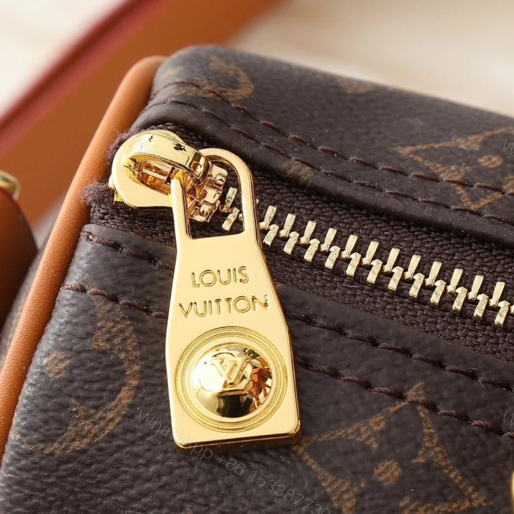 View 5 of Louis Vuitton Keepall Cargo Bag 25 Brown 25Cm M14981