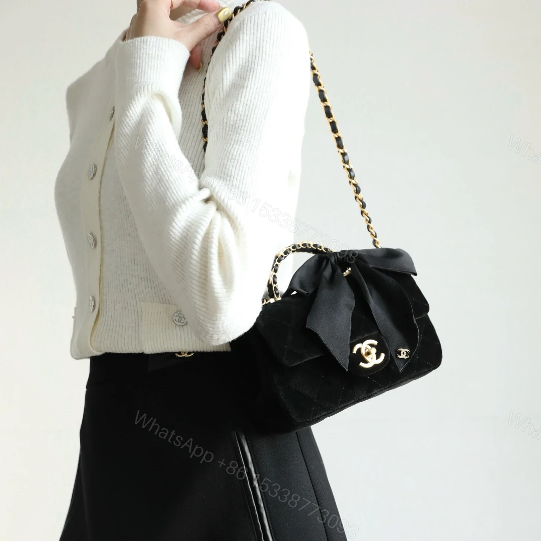 View 21 of 高仿Chanel*25K系列AS5875蝴蝶結絲絨單肩包Mini免檢版