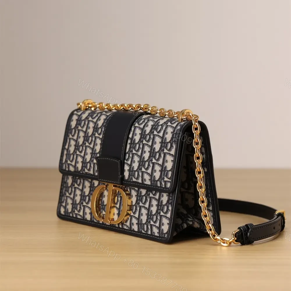 View 3 of 高仿Dior*30Montaigne系列EastWest手袋S免檢版