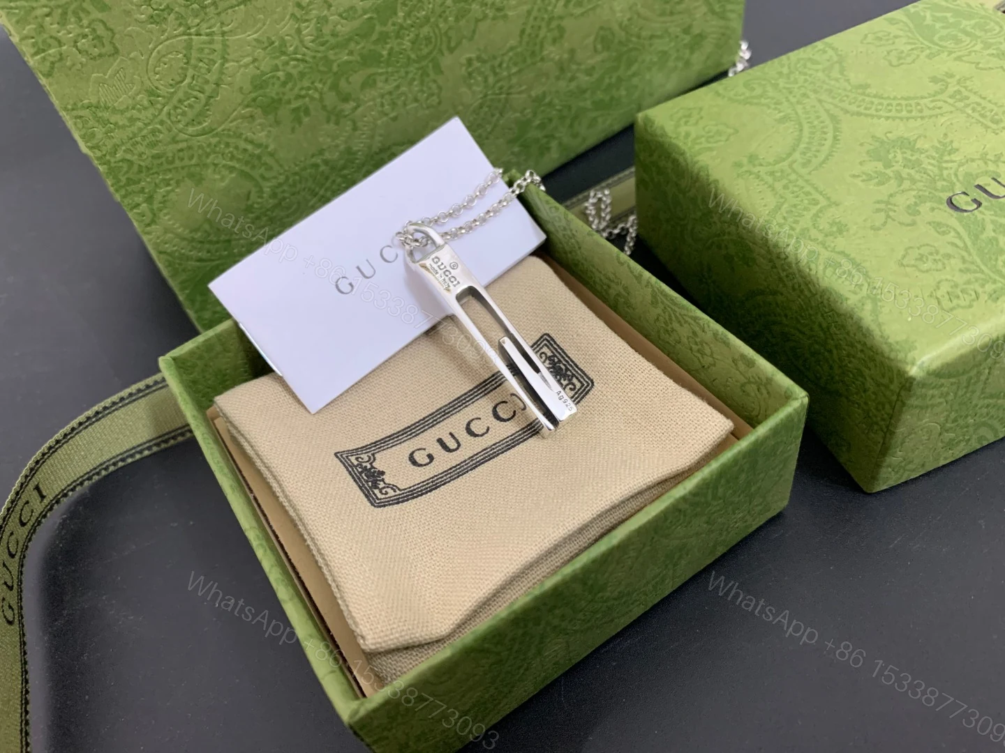 View 4 of EN – Lux Gucci Necklaces 024