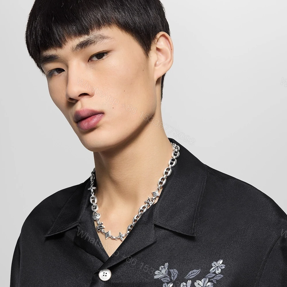 View 9 of Louis Vuitton Lv Sailor Medium Chain Necklace Silver M03189