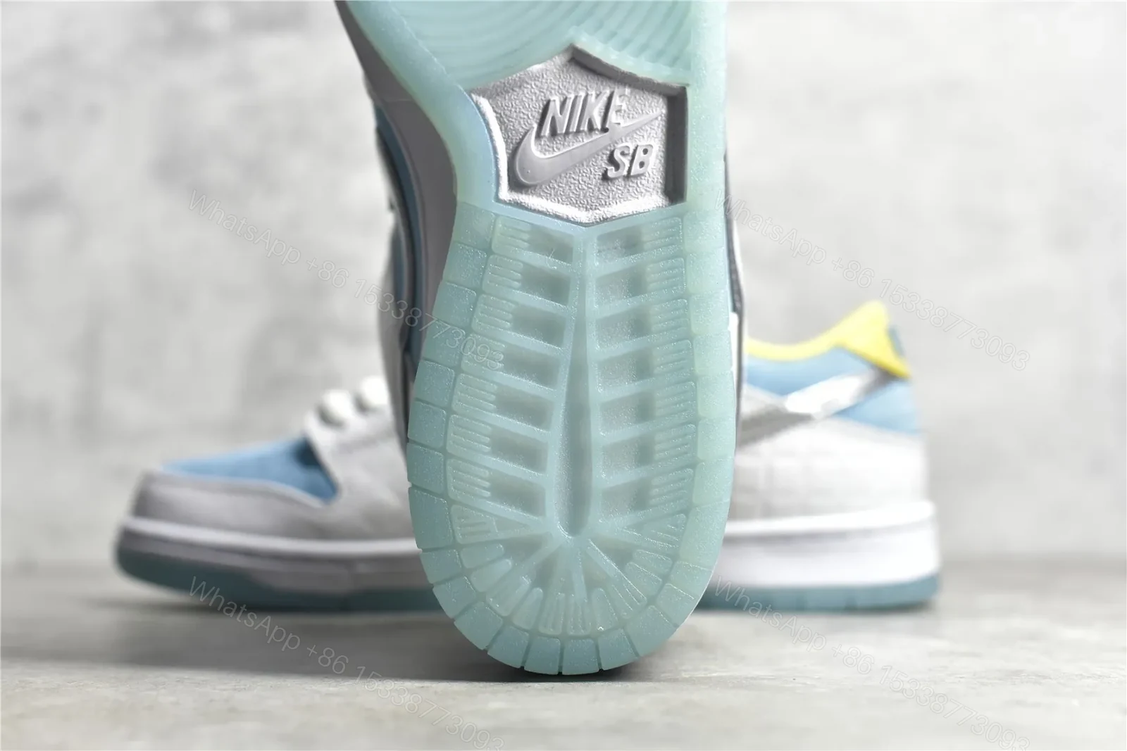 View 8 of DUNK SB LOW PRO FTC LAGOON PULSE Reps