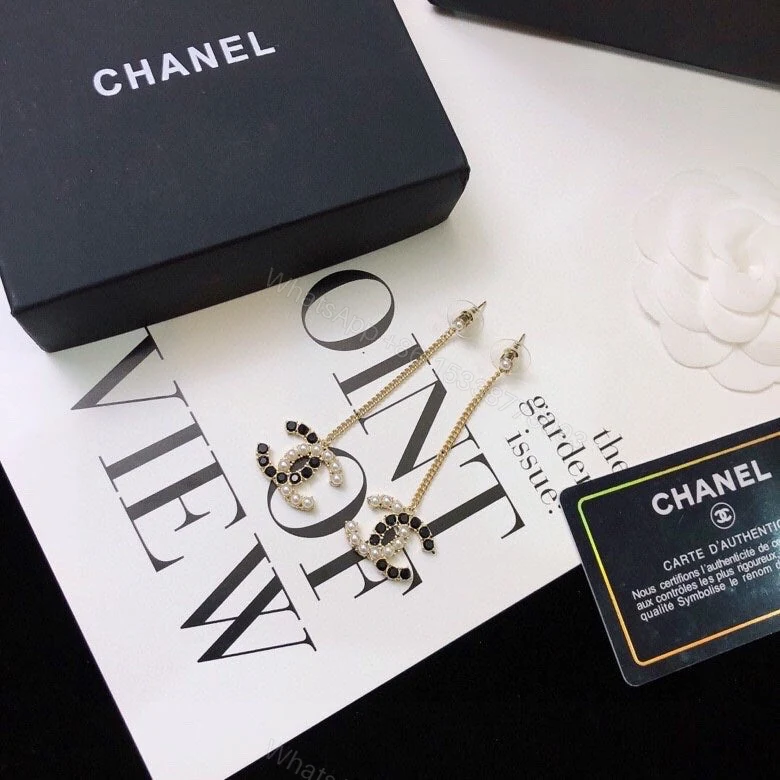 View 4 of EN – Lux Earring CHL 016