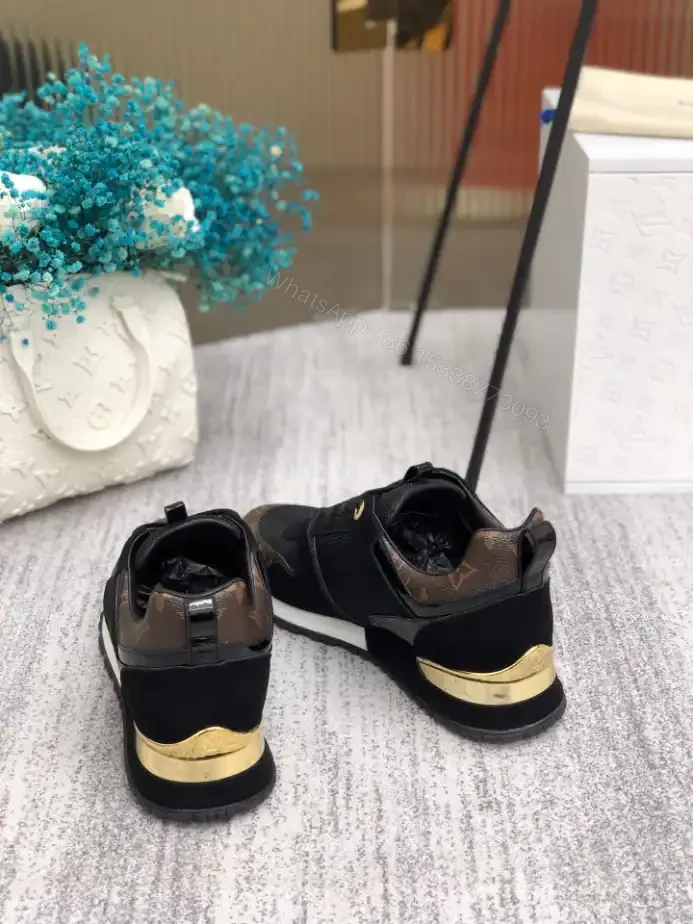 View 7 of LV RUN AWAY SNEAKER – LSVM055