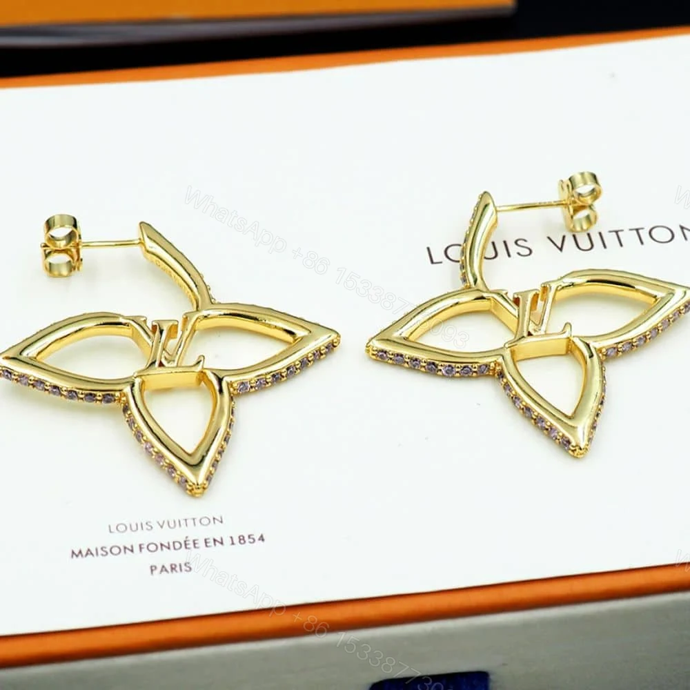 View 6 of LOUIS VUITTON LV SLIM FLOWER EARRINGS GOLD M02420