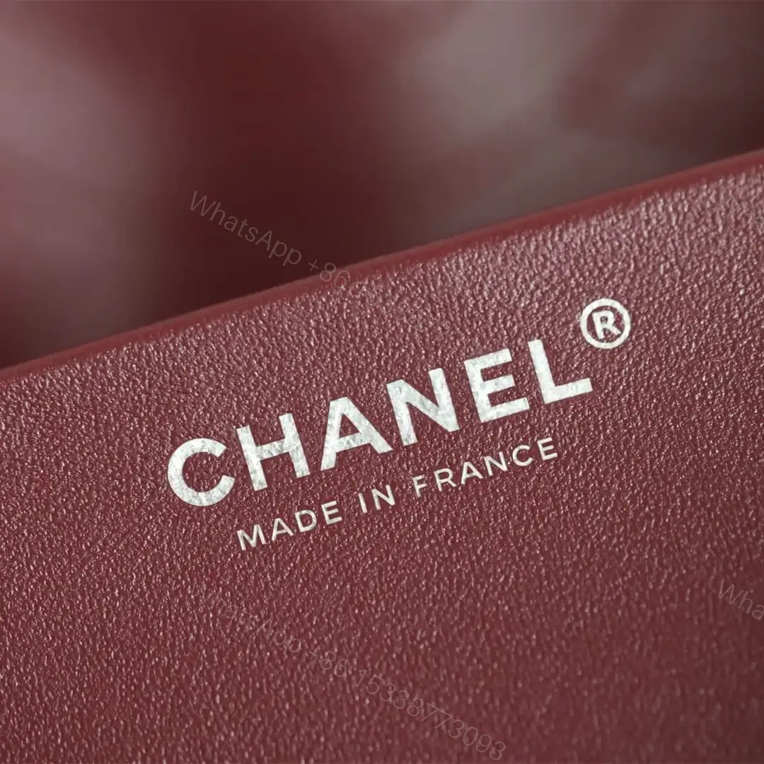 View 12 of 高仿Chanel*26S系列AS6231粒面小牛皮翻蓋包淺棕色大號免檢版