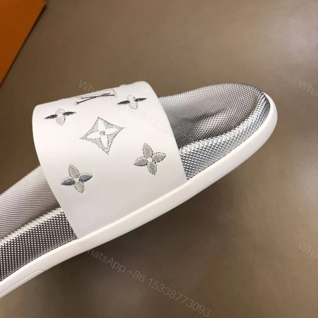 View 4 of LOUIS VUITTON SLIDES – LVS23