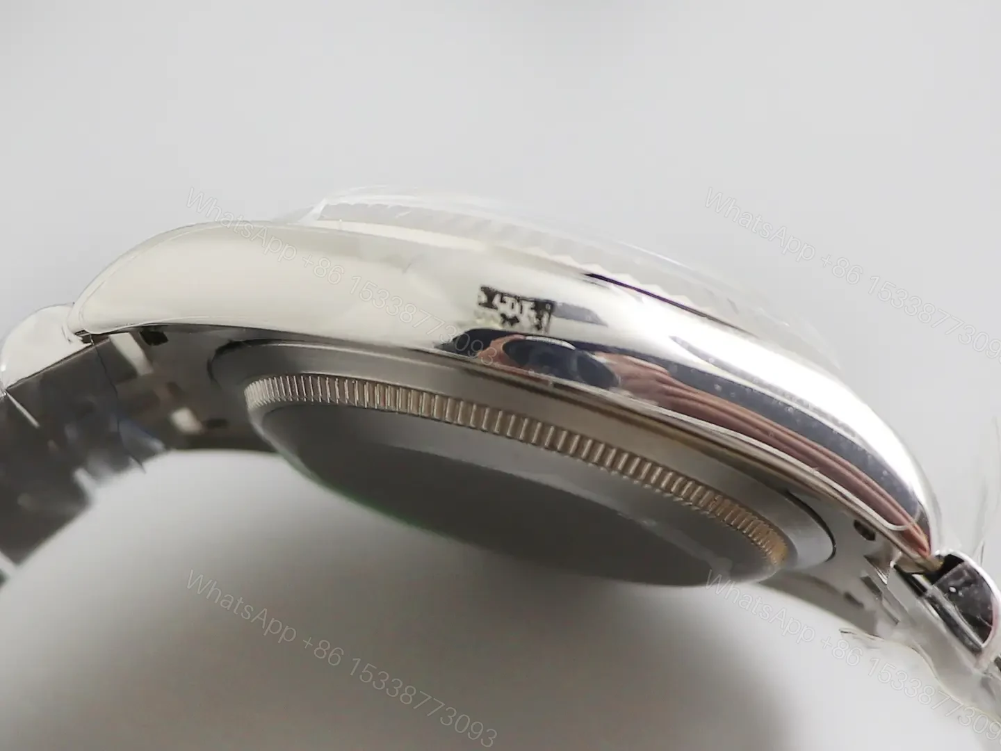 View 6 of Rolex Datejust 41 Stainless Steel Fluted Blue – Roman Dial Jubilee 126334-0026