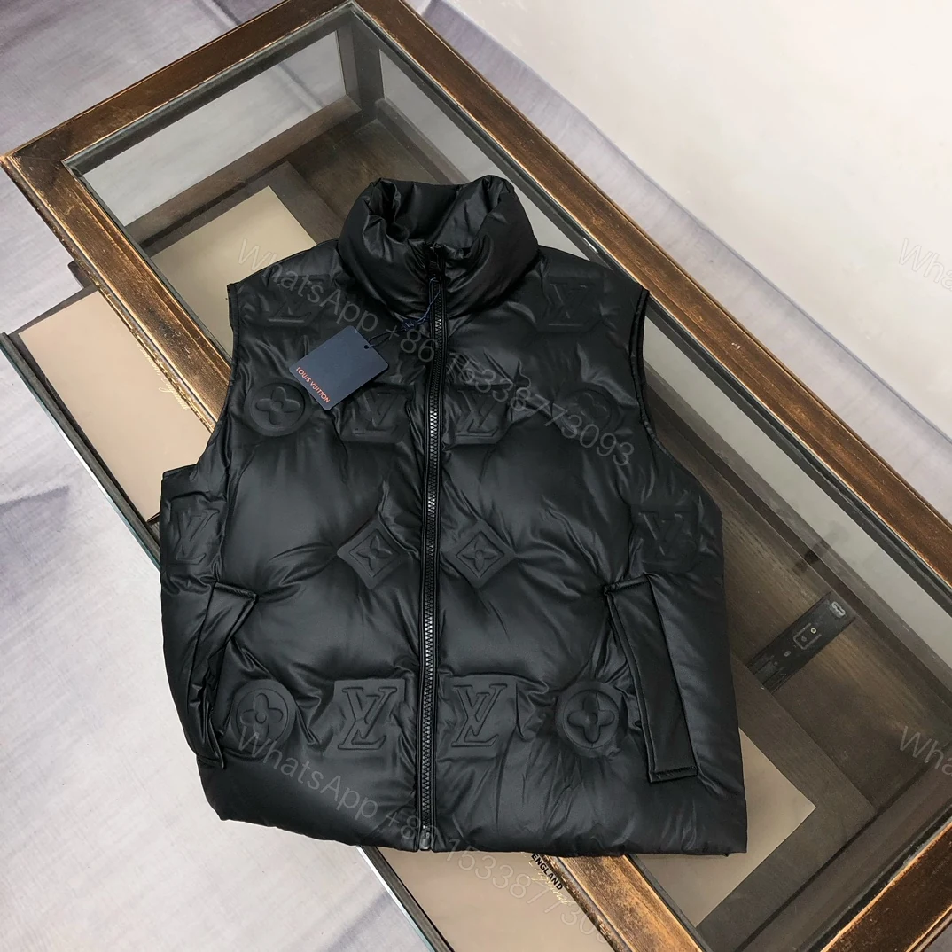 LV頂級復刻灰色立領壓花外套 秋冬男士精品外套真實還原質感滿分 — view 1