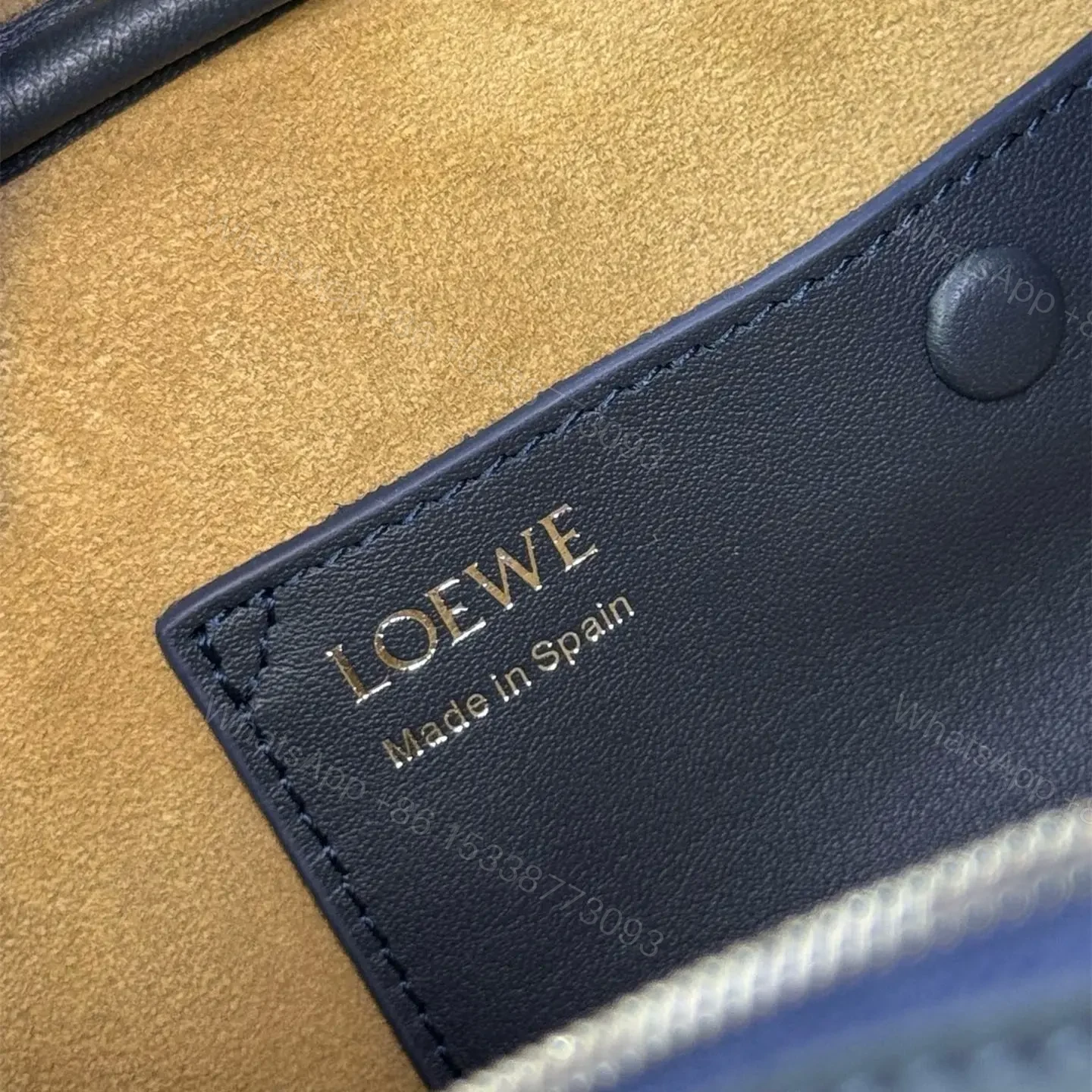 View 10 of 高仿Loewe*Amazona系列5544橫版手提包海軍藍免檢版