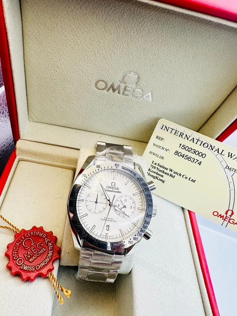 Omega Speedmaster White Dial Replica Watch — view 1