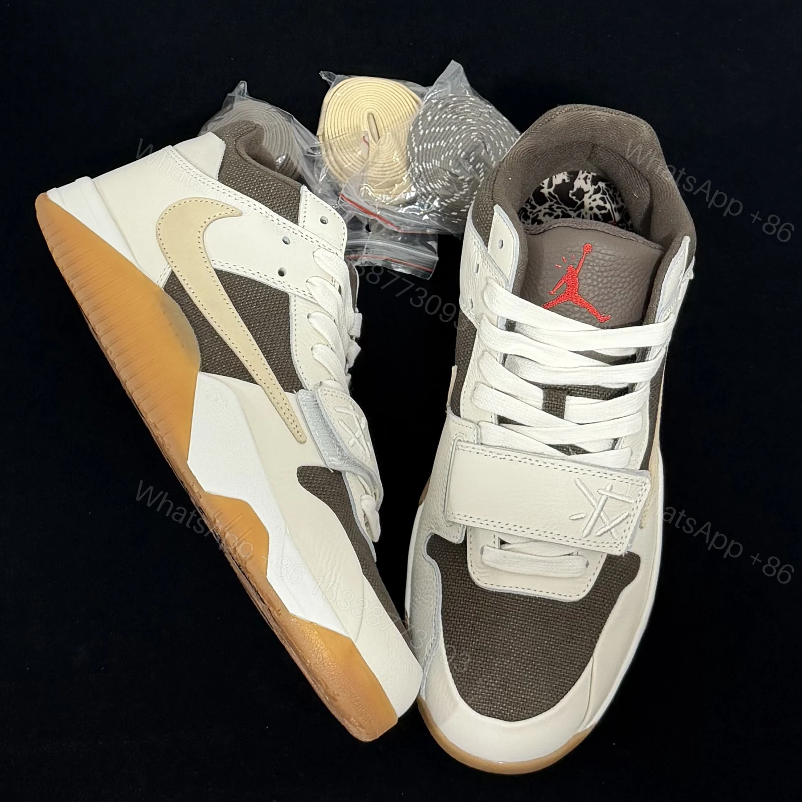 View 8 of Travis Scott x Jordan Jumpman Jack Sail Reps