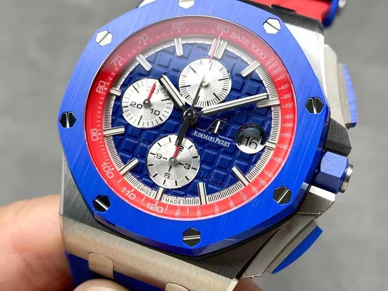 View 4 of Audemars Piguet Royal Oak Super Clone Watches in Singapore