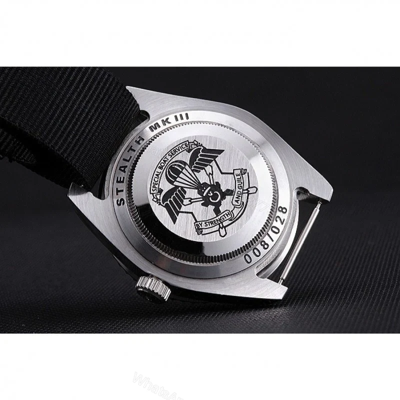 View 7 of Replica Rolex Submariner Black Dial 621988