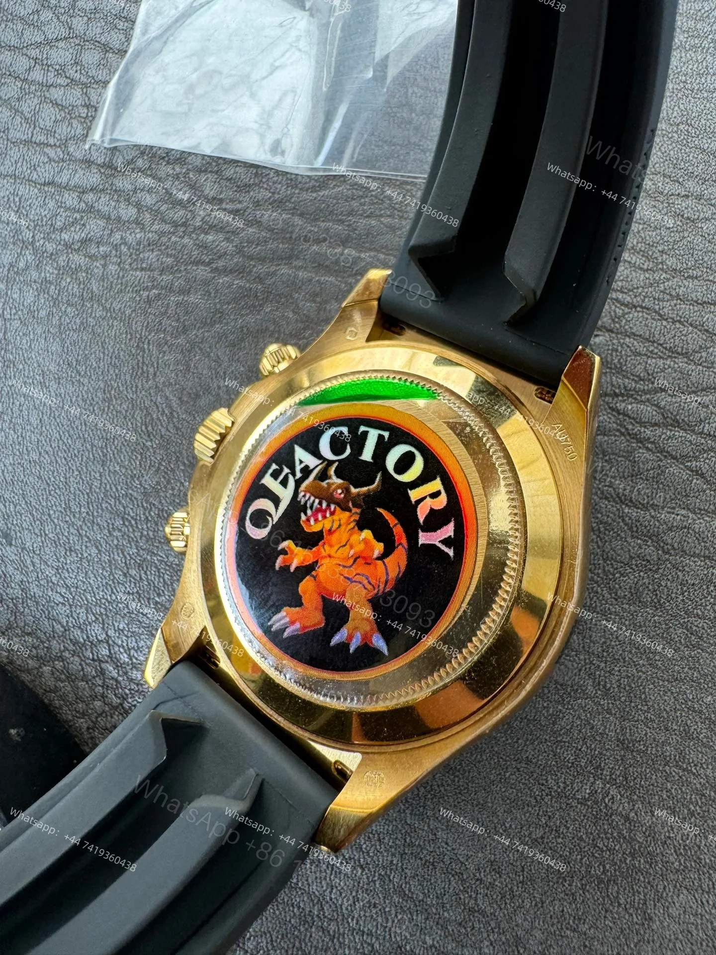 View 15 of Rolex Daytona 1:1 Replica – M116518LN-0035 Black Dial Gold Case 4130 Super Clone