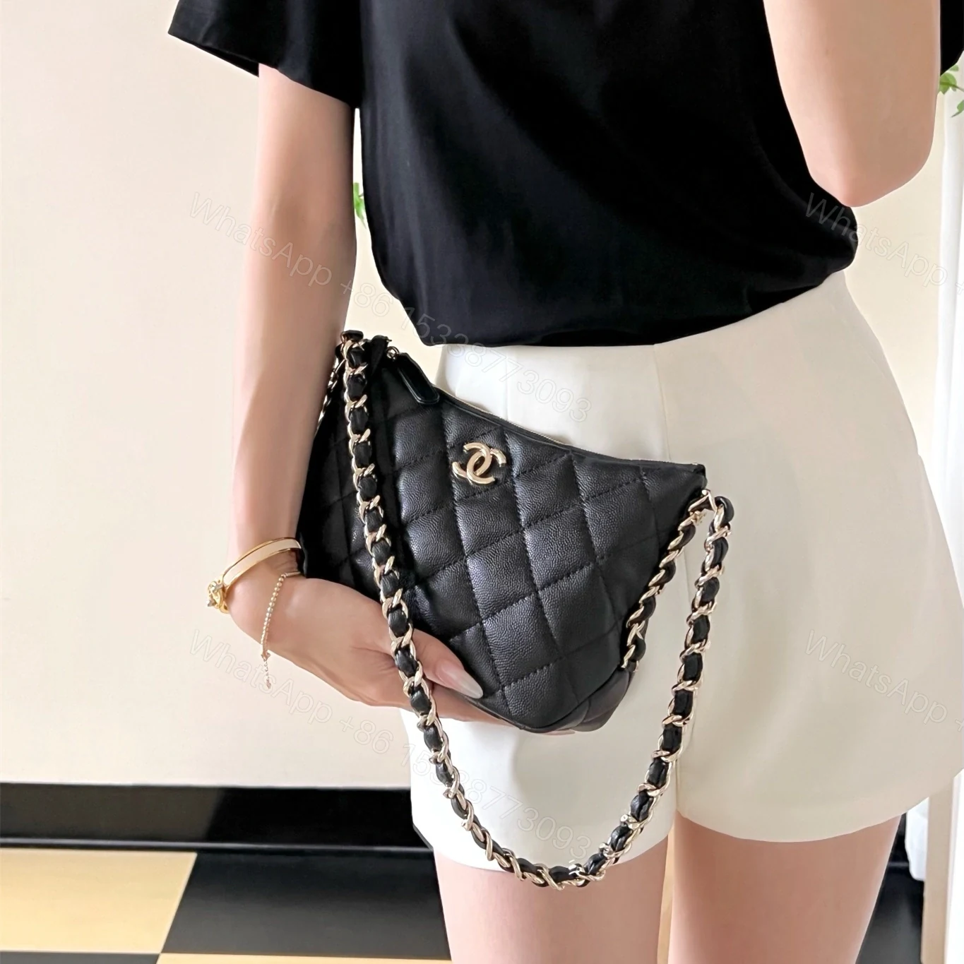 View 20 of 高仿Chanel24P*AS4320球紋牛皮單肩包免檢版