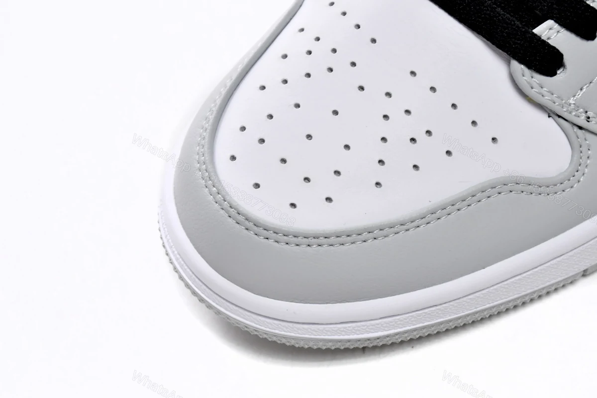 View 6 of Fake Jordan 1 Mid Light Smoke Grey 554724-092