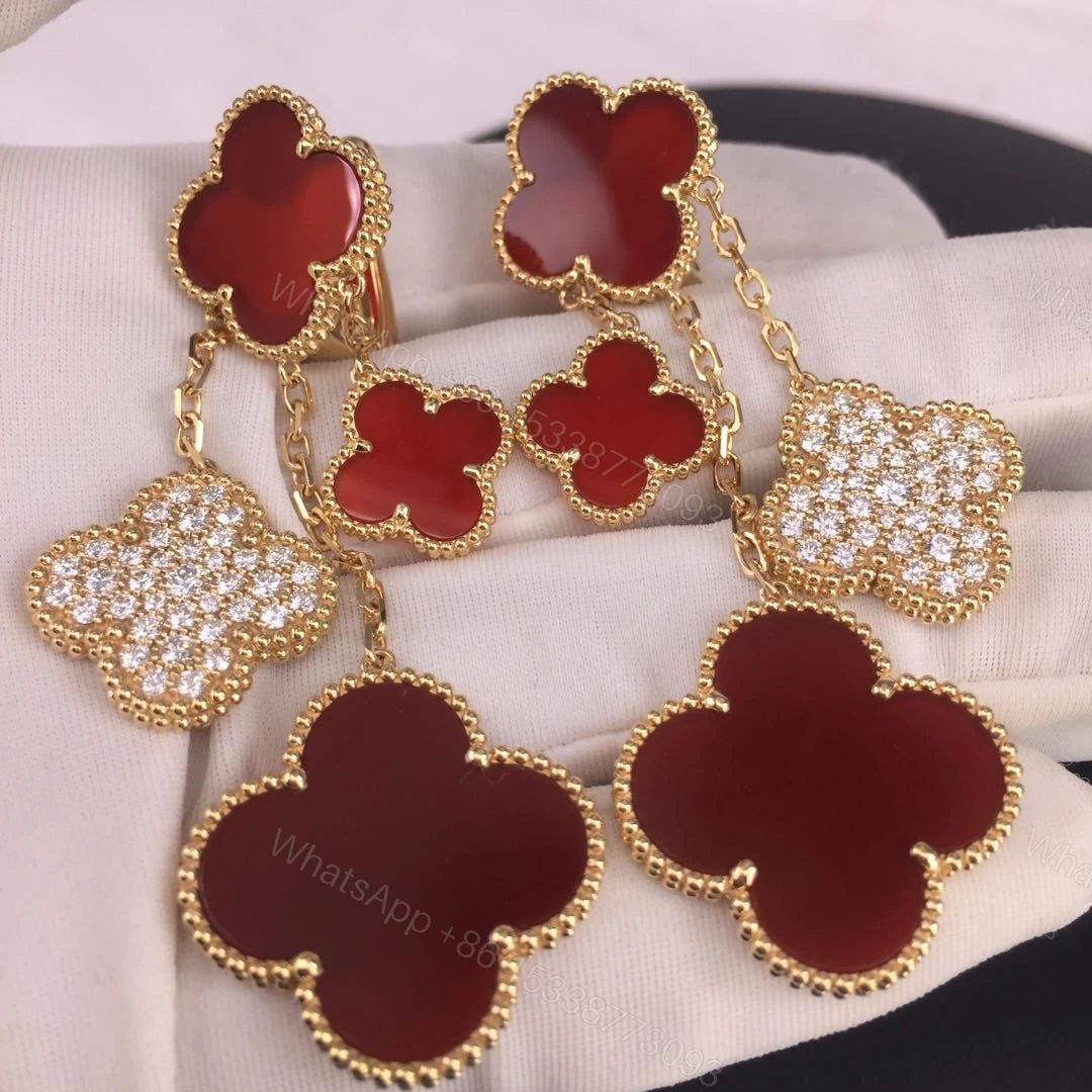 VCA Magic Alhambra Earrings With Diamonds — view 1