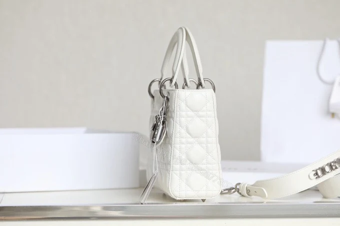 View 2 of Dior My Lady Rep 11 High-end Women’s Handbag White Silver Lock 20×16.5cm