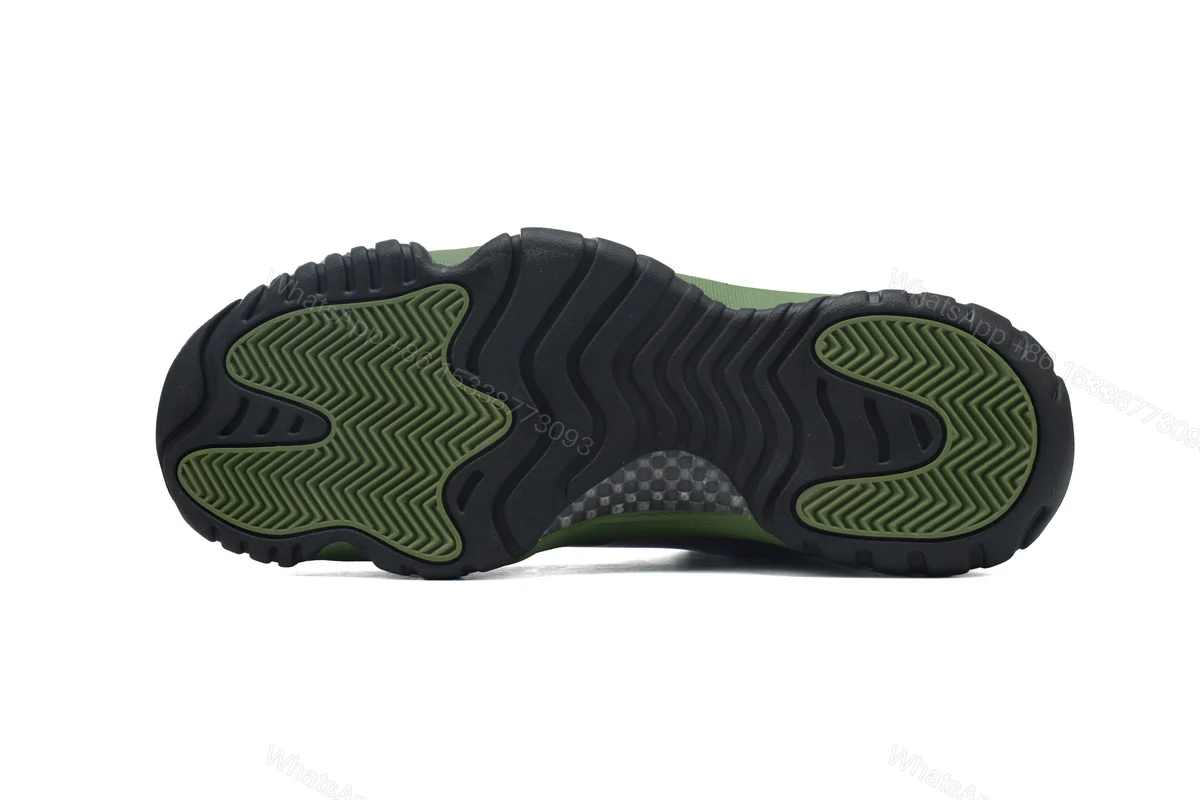 View 4 of Air Jordan 11 Retro Green CT8012-300
