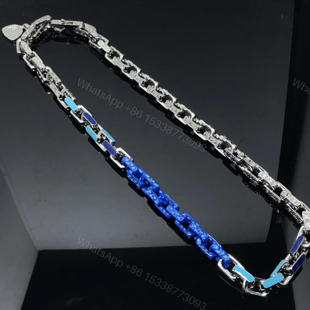 EN – Lux LV Necklaces 032 — view 1