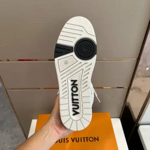 View 6 of LOUIS VUITTON SKATE SNEAKERS IN WHITE – LSVT329