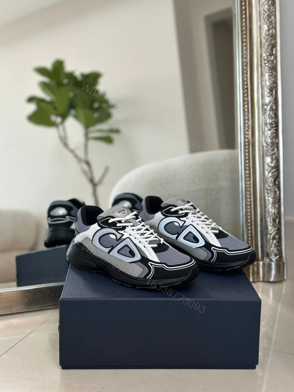 View 3 of DIOR | B30 SNEAKER With a modern and sporty look