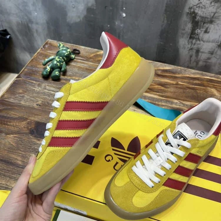 View 3 of GUCCI GAZELLE SNEAKER – GC116