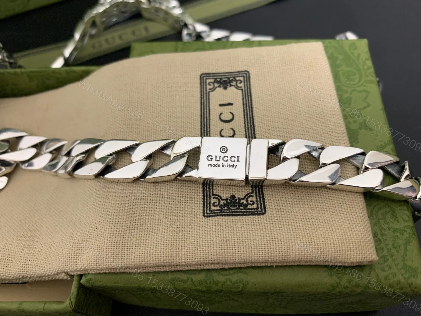 View 4 of EN – Lux Gucci Necklaces 023
