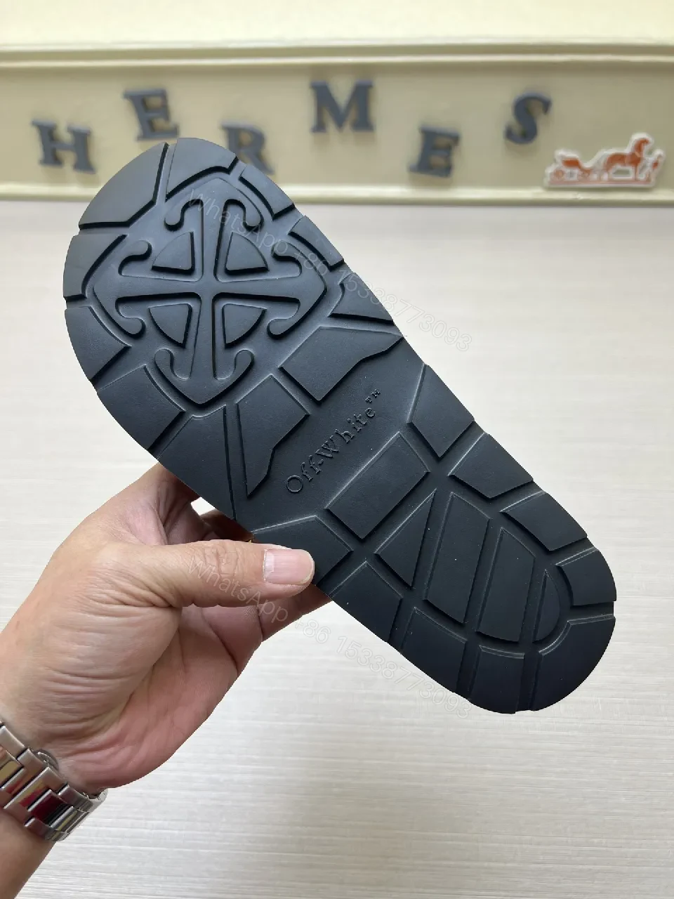 View 7 of Bold Logo Slides + Urban Edge Slide with Graphic Comfort