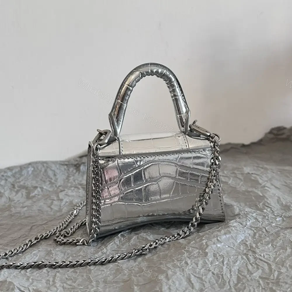 View 2 of 高仿Balenciaga*Nano系列迷你沙漏包銀色