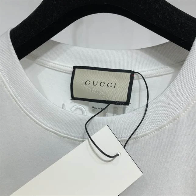 View 4 of Gucci T-Shirt – GC45