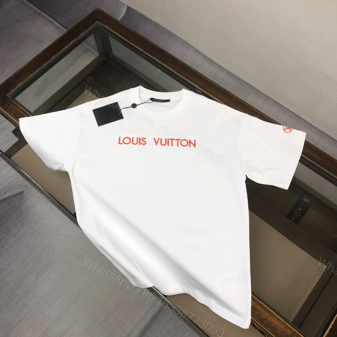 LV一比一白T恤 橘紅刺繡LOGO簡約款 俐落時尚百搭短袖 — view 1