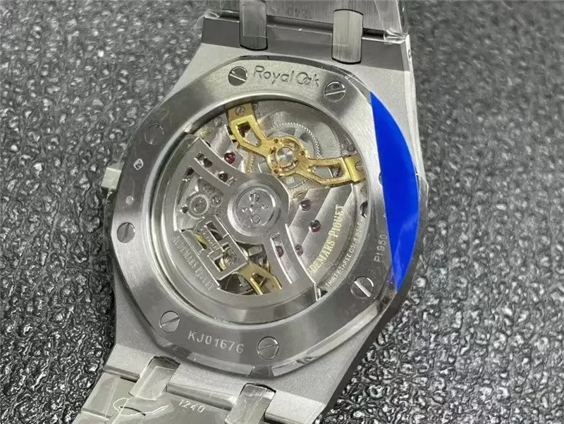 View 9 of Replica Audemars Piguet Royal Oak Green Watch