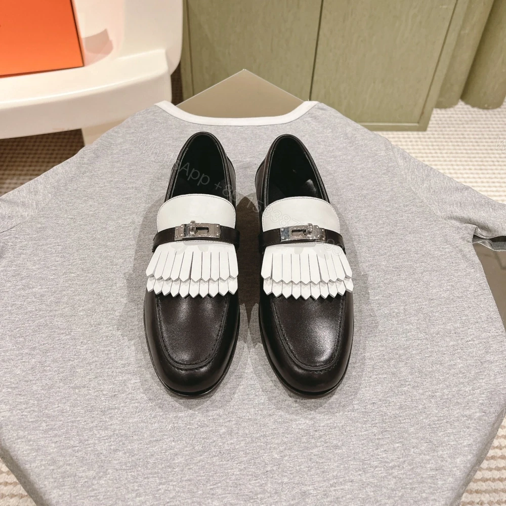 View 2 of 高仿Hermes*H241008Z03小牛皮樂福鞋黑白拼色免檢版