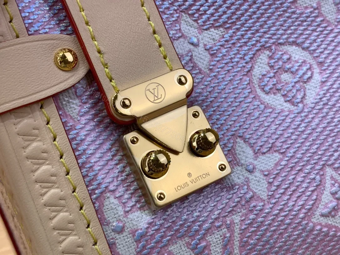 View 4 of Louis Vuitton LV Side Trunk Like Auth Monogram Pattern Handbags 21x14x6cm