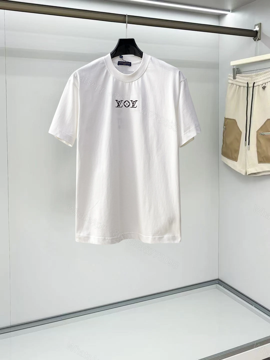 LV A貨男士短袖T恤簡約字母印花設計舒適百搭休閒上衣 — view 1