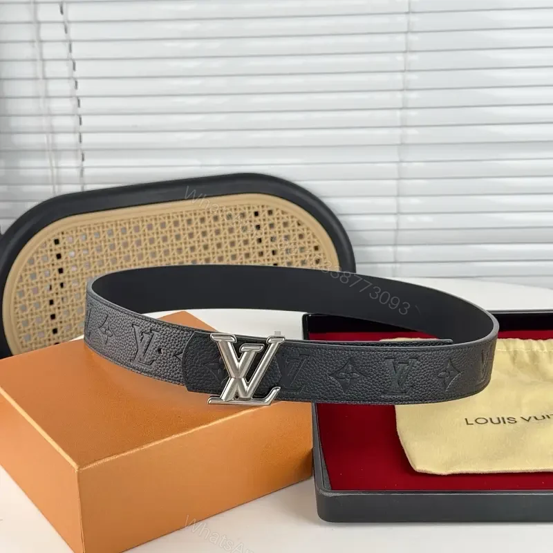 Timeless Leather Belt - Full-Grain, Signature Buckle, Luxe Style — view 1