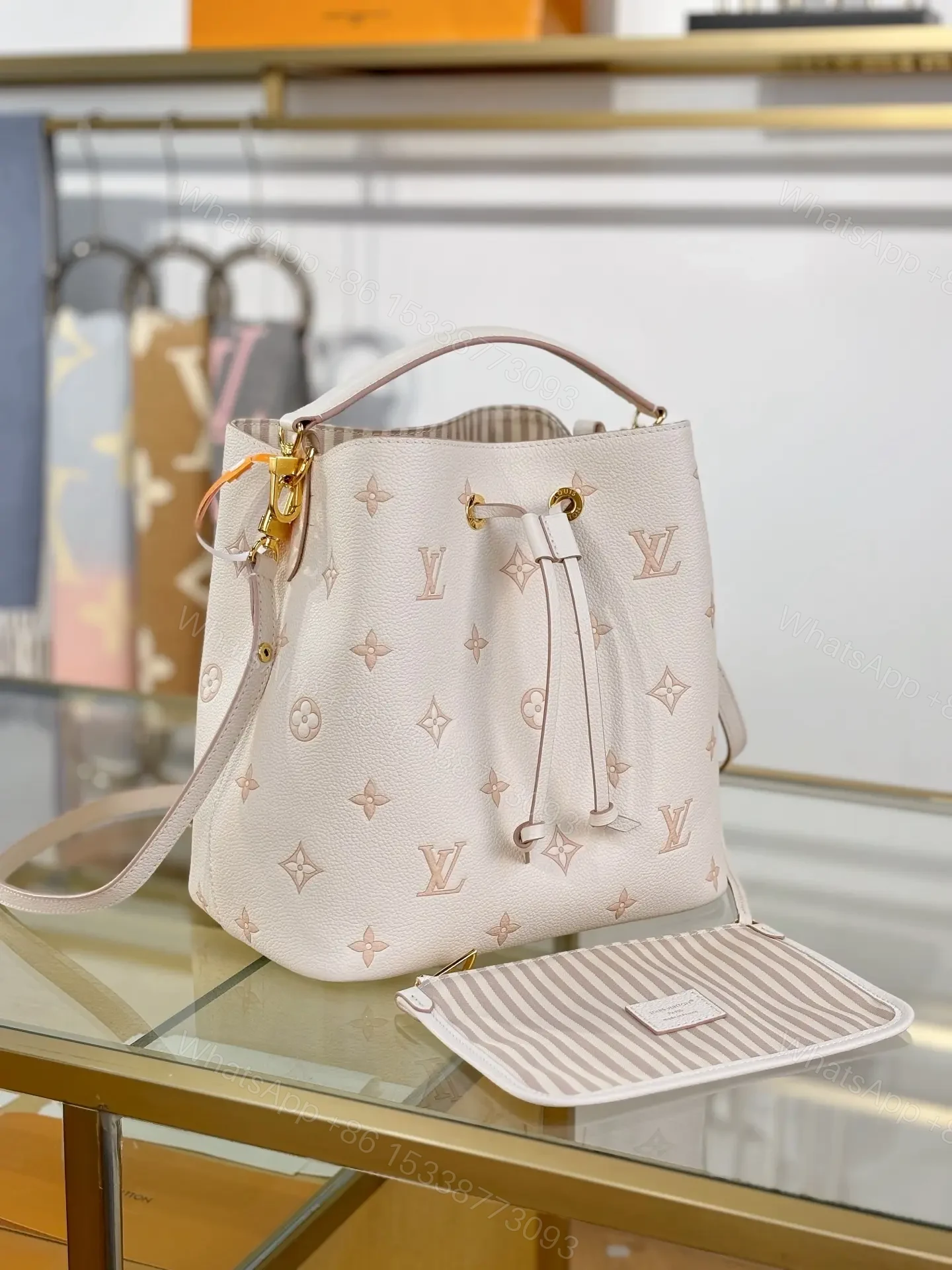 View 5 of Louis Vuitton NéoNoé MM bucket bag