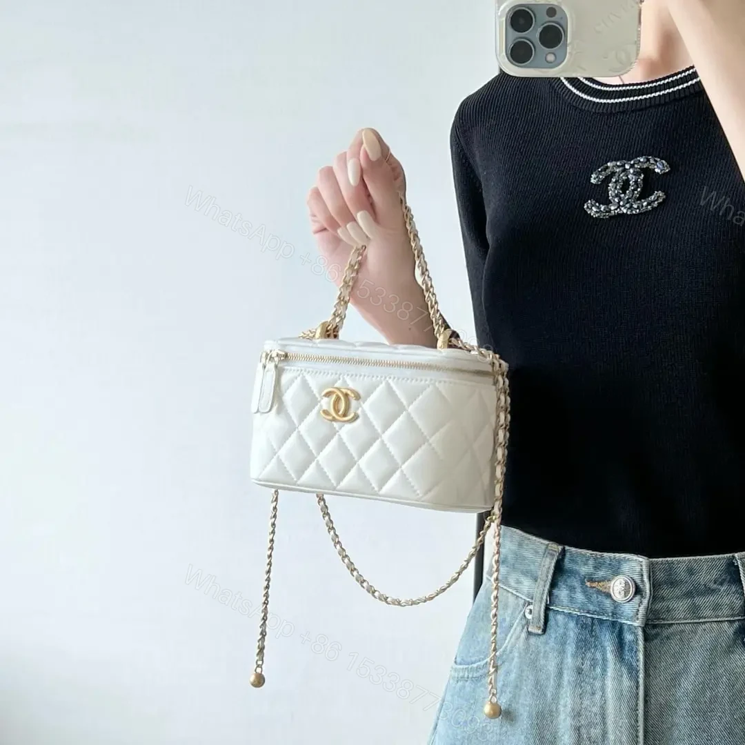 View 21 of 高仿Chanel*24C系列AP3651雙珠鏈條盒子包白色免檢版
