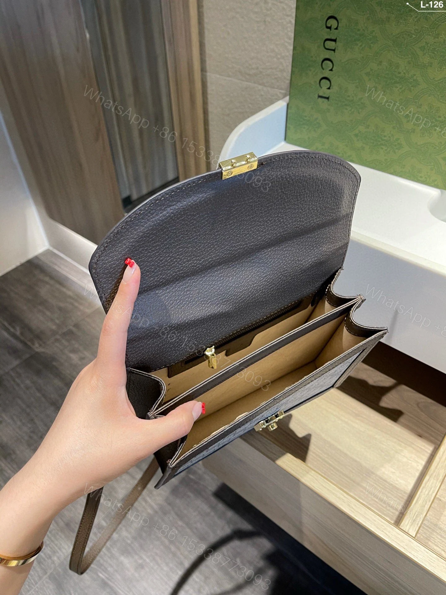 View 7 of Gucci Ophidia